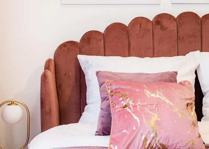 Elegant Old Town Parking By #hoomvi 아파트 *