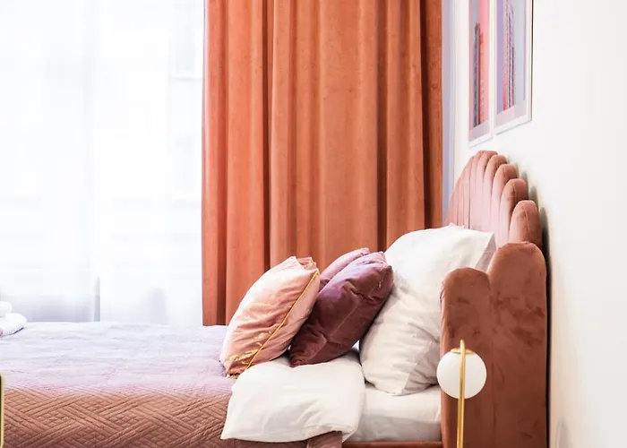 아파트 Elegant Old Town Parking By #hoomvi